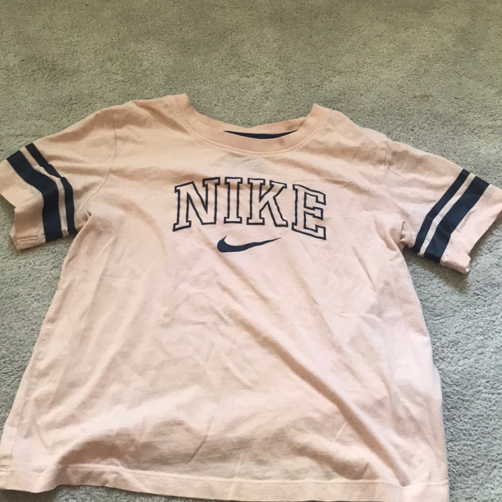 Nike T